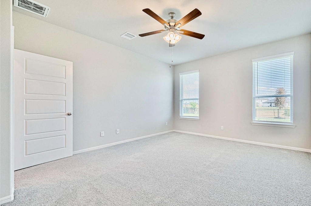 27231 Blue Pool Drive - Photo 11