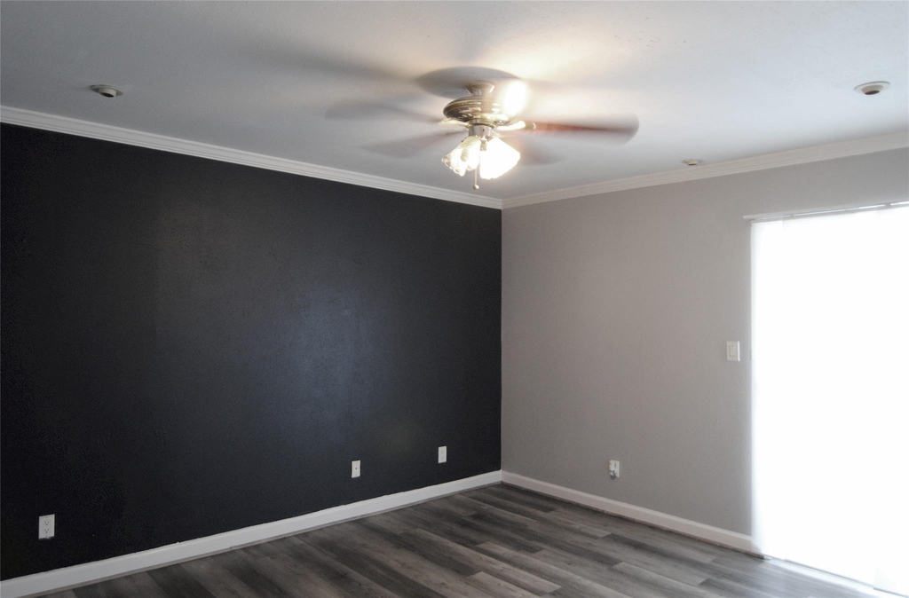 8427 Hearth Drive - Photo 6