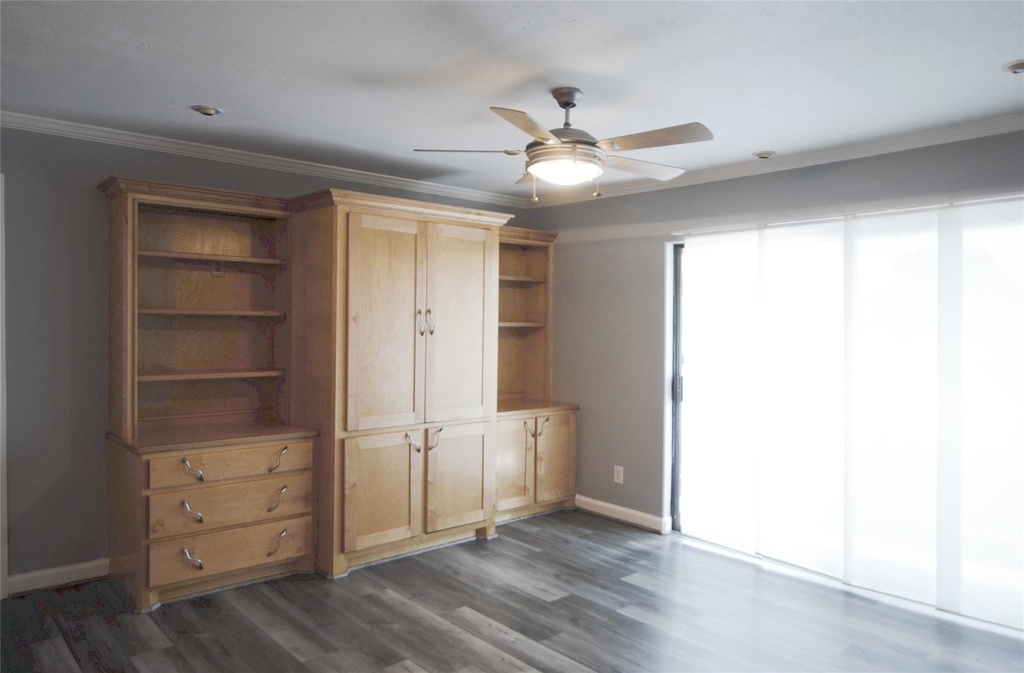 8427 Hearth Drive - Photo 4
