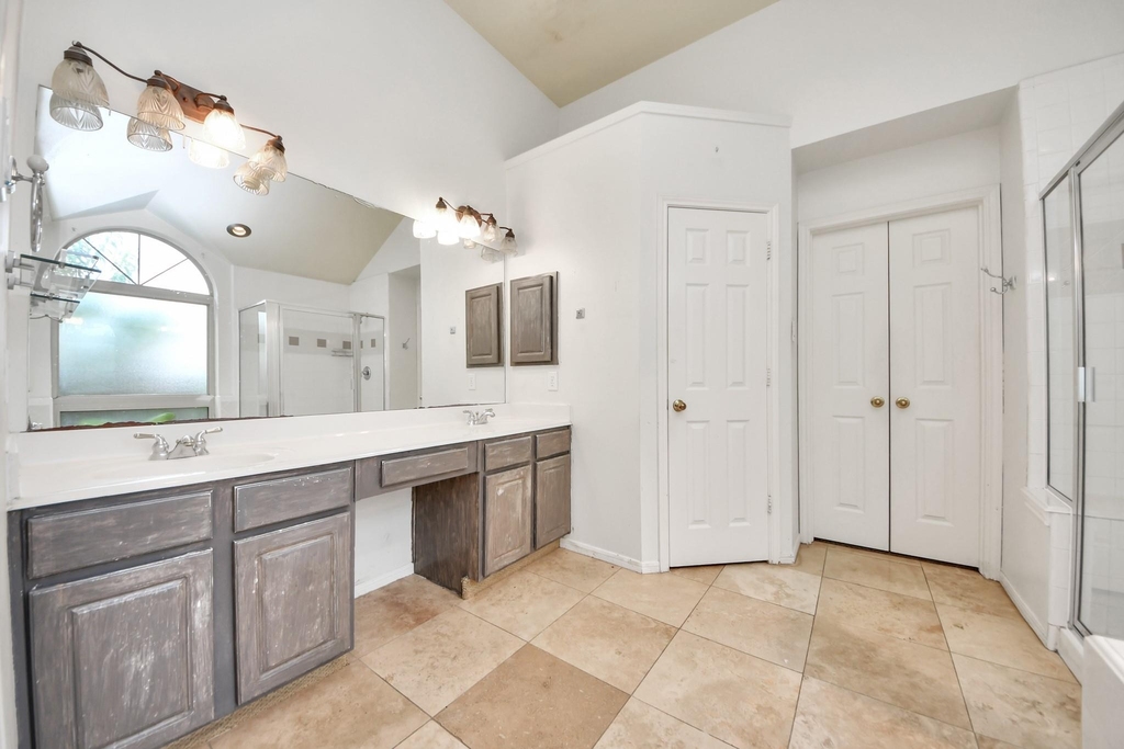3818 S Barnett Way - Photo 35