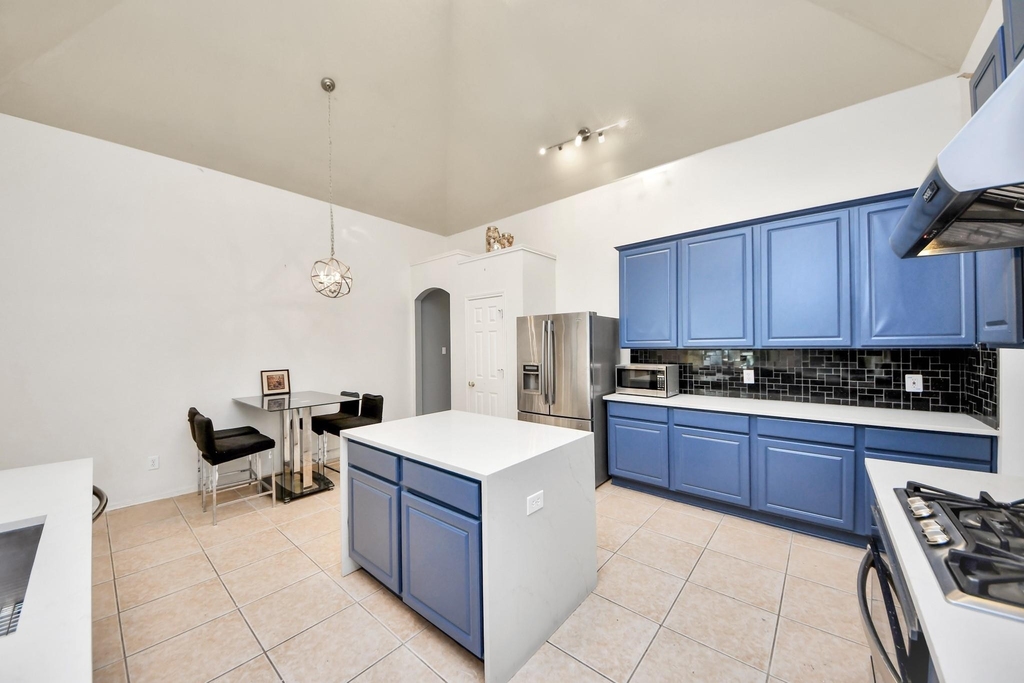 3818 S Barnett Way - Photo 22