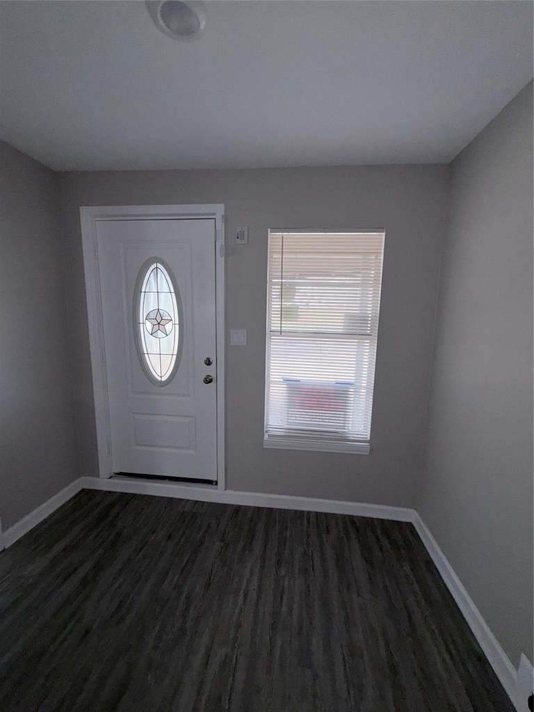 3700 4th Street - Photo 5