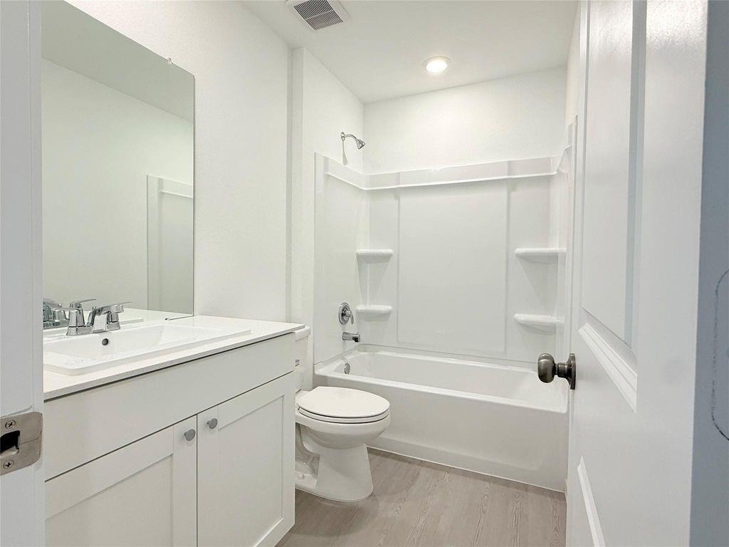 3606 Duplet Avenue - Photo 7