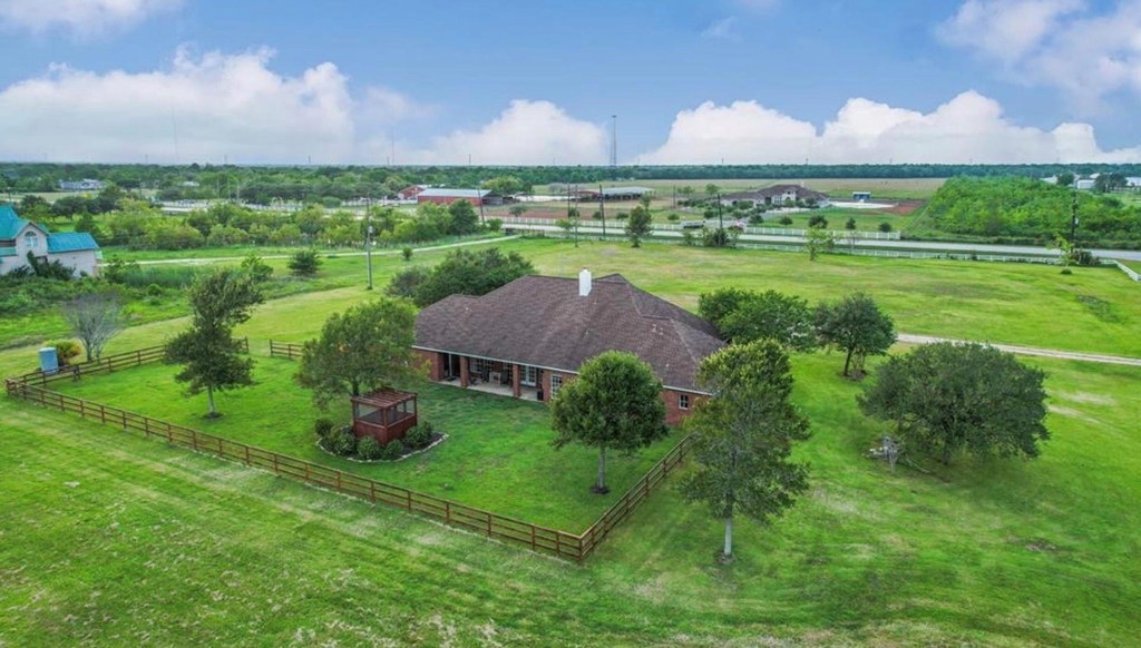7630 Savannah Plantation Drive - Photo 4