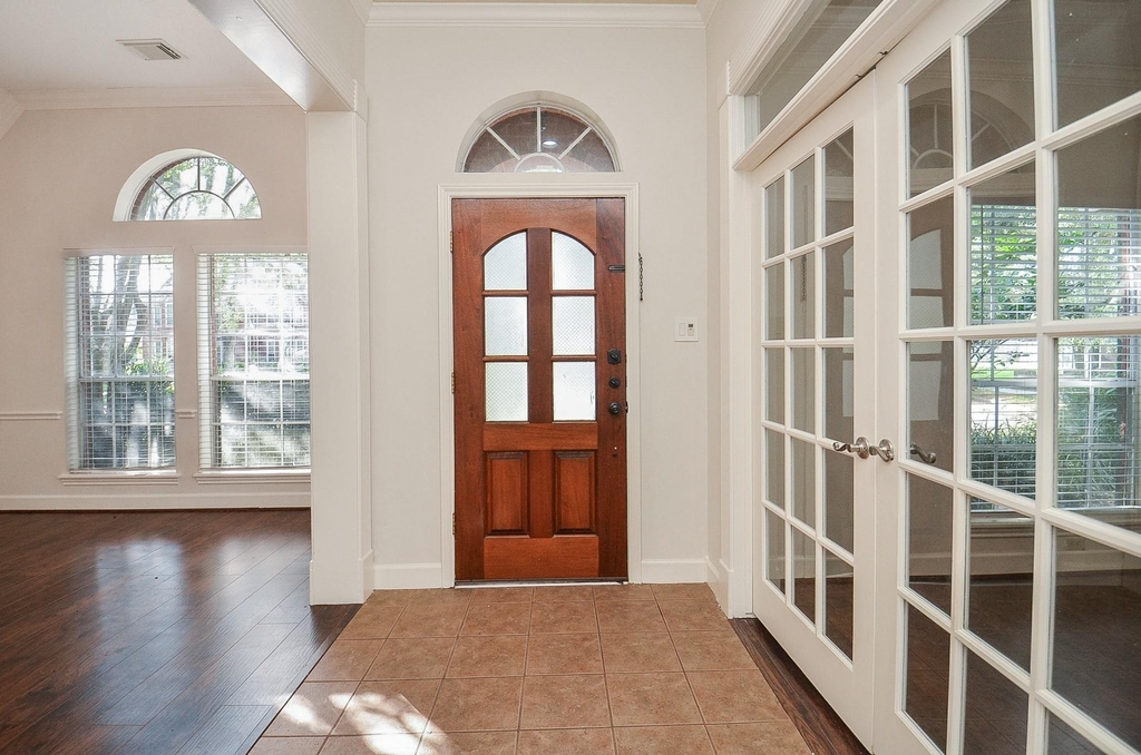 6007 Planters Point Court - Photo 1