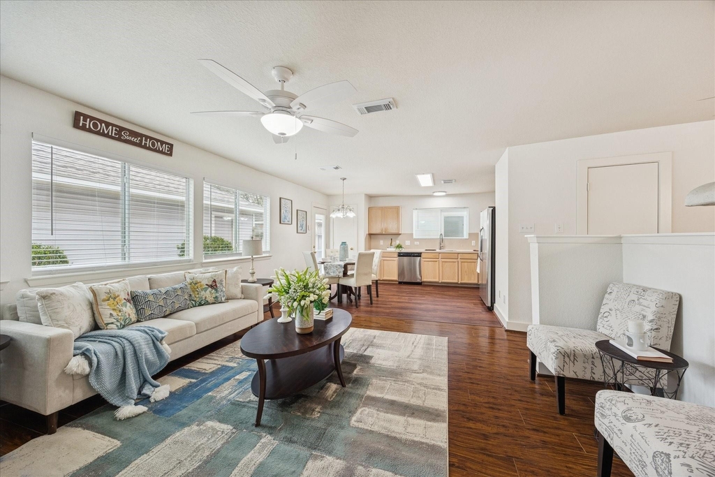 10727 Cobblecreek Way - Photo 8