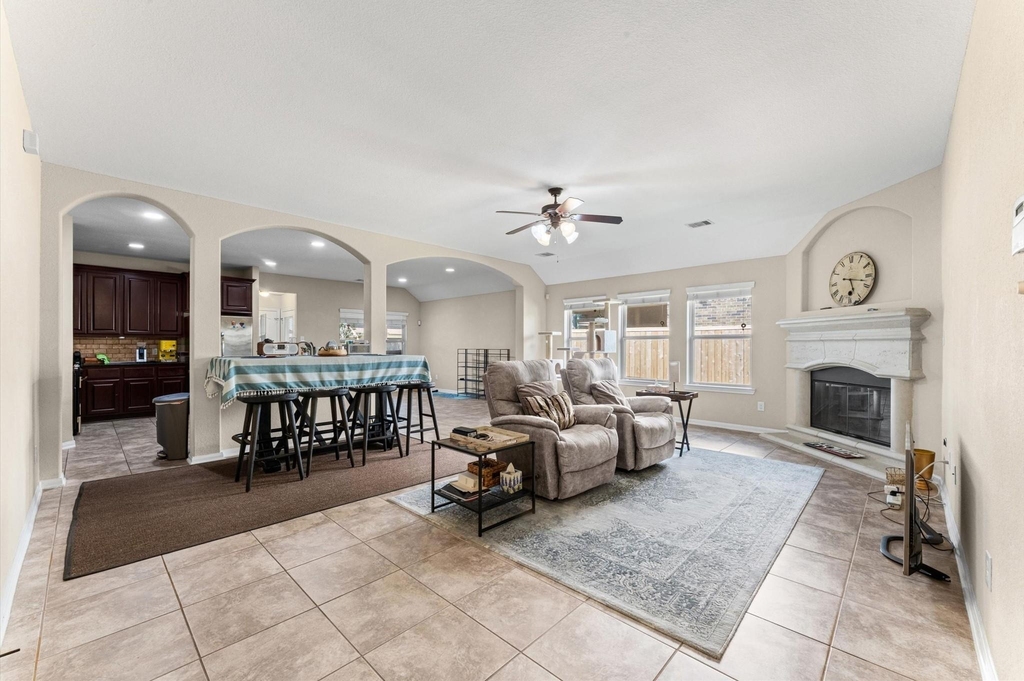 235 New Harmony Trail - Photo 4