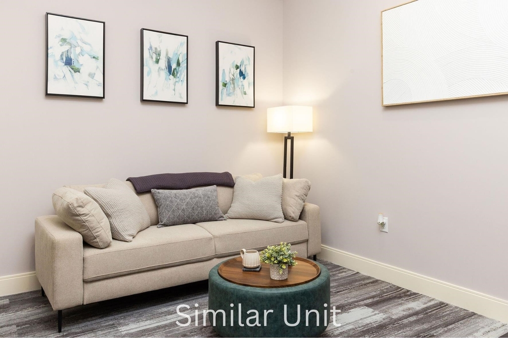 1555 Elm - Photo 6