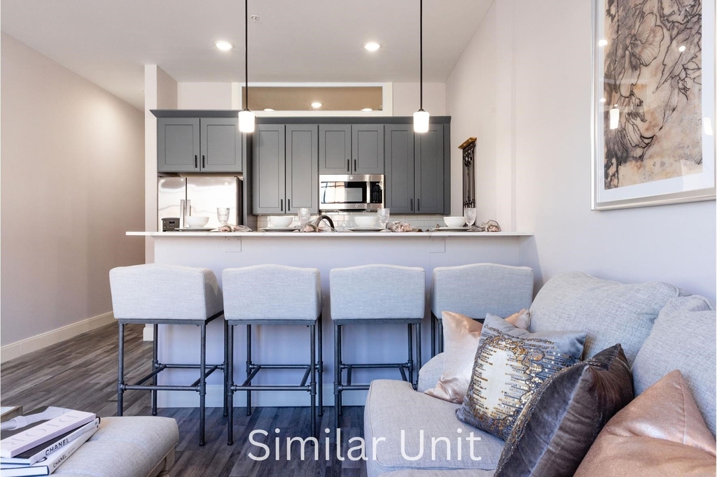 1555 Elm - Photo 15