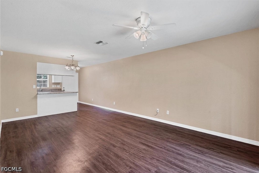 5257 Leeds Road - Photo 2