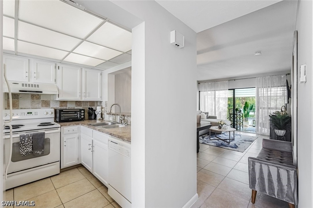 807 River Point Drive - Photo 5