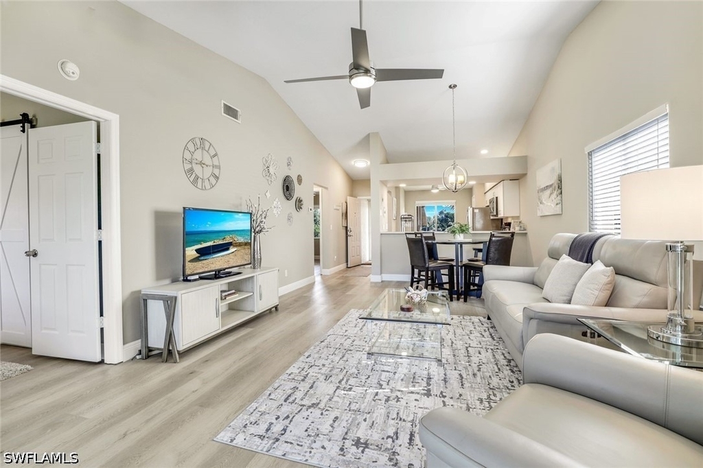 7360 Glenmoor Lane - Photo 1