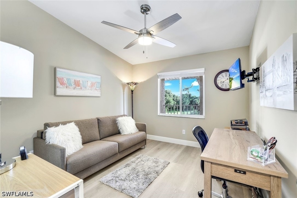 7360 Glenmoor Lane - Photo 8