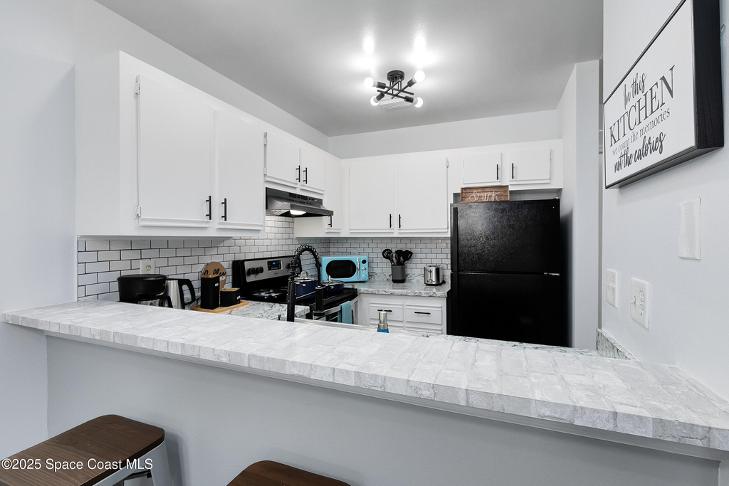 3165 South Street - Photo 6