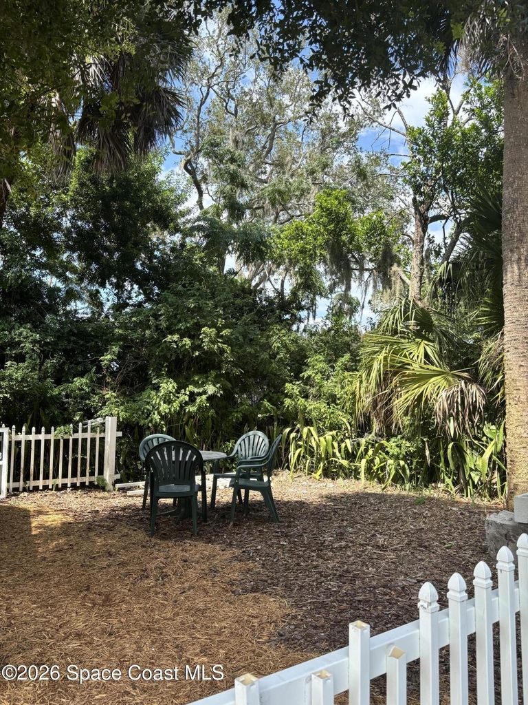 1903 Fletcher Street - Photo 1