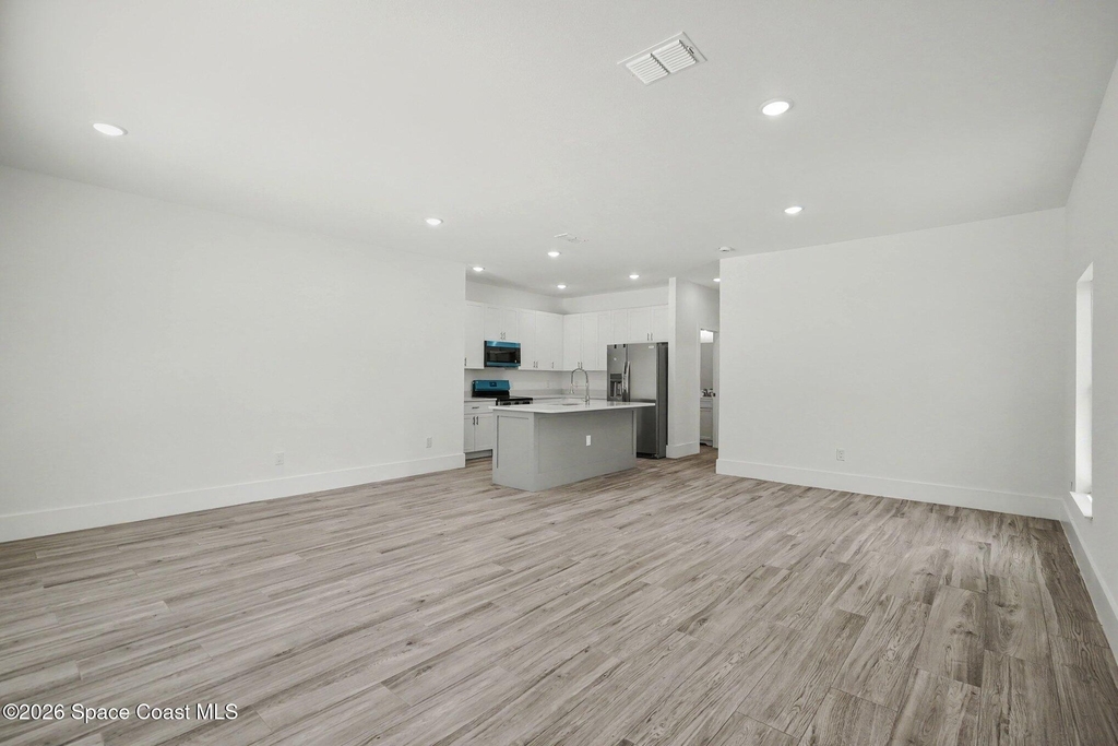 19 Travis Street - Photo 3