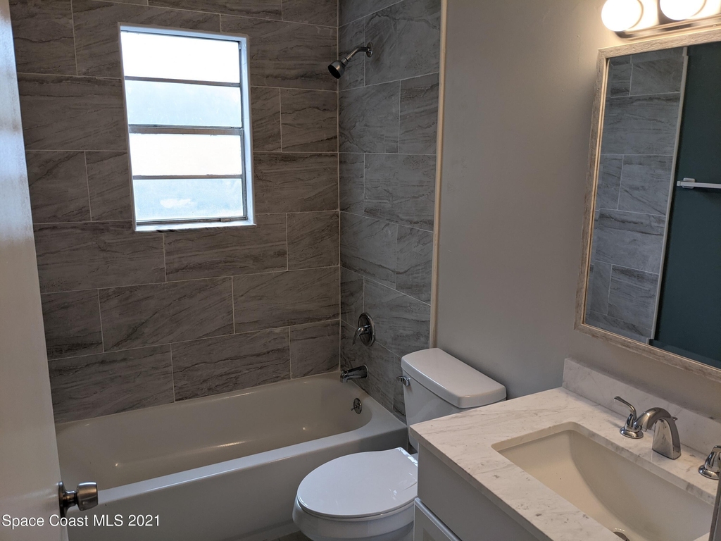 323 Olmstead Drive - Photo 6
