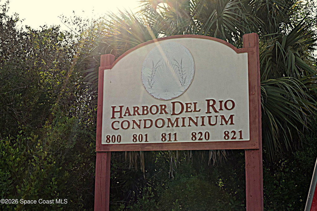 801 Del Rio Way - Photo 24