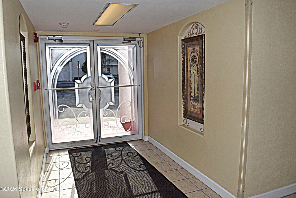801 Del Rio Way - Photo 18