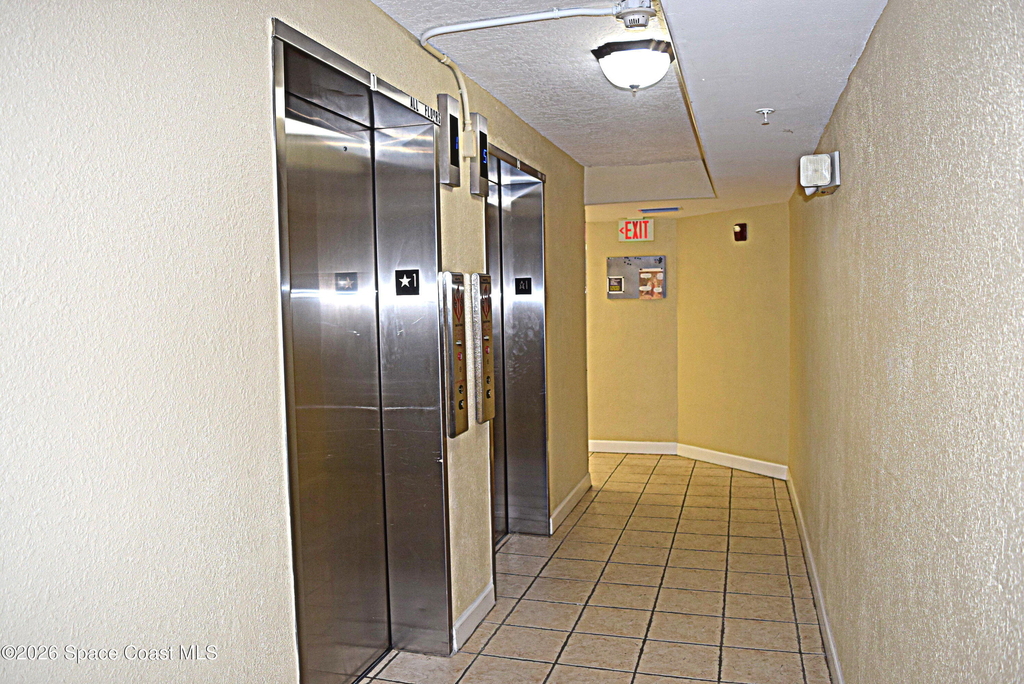 801 Del Rio Way - Photo 16