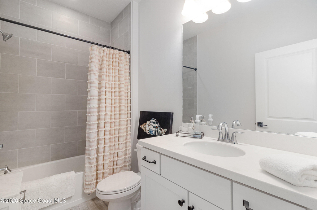 2406 Kamin Drive - Photo 13