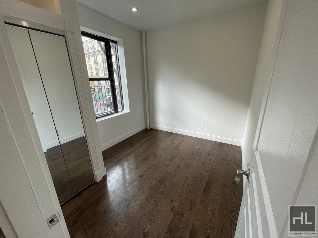 Tiemann Place - Photo 2