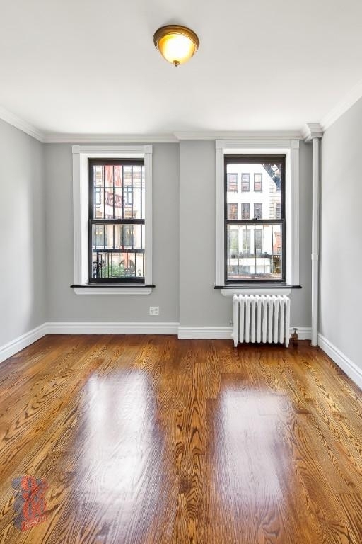 East 23 Street - Photo 4