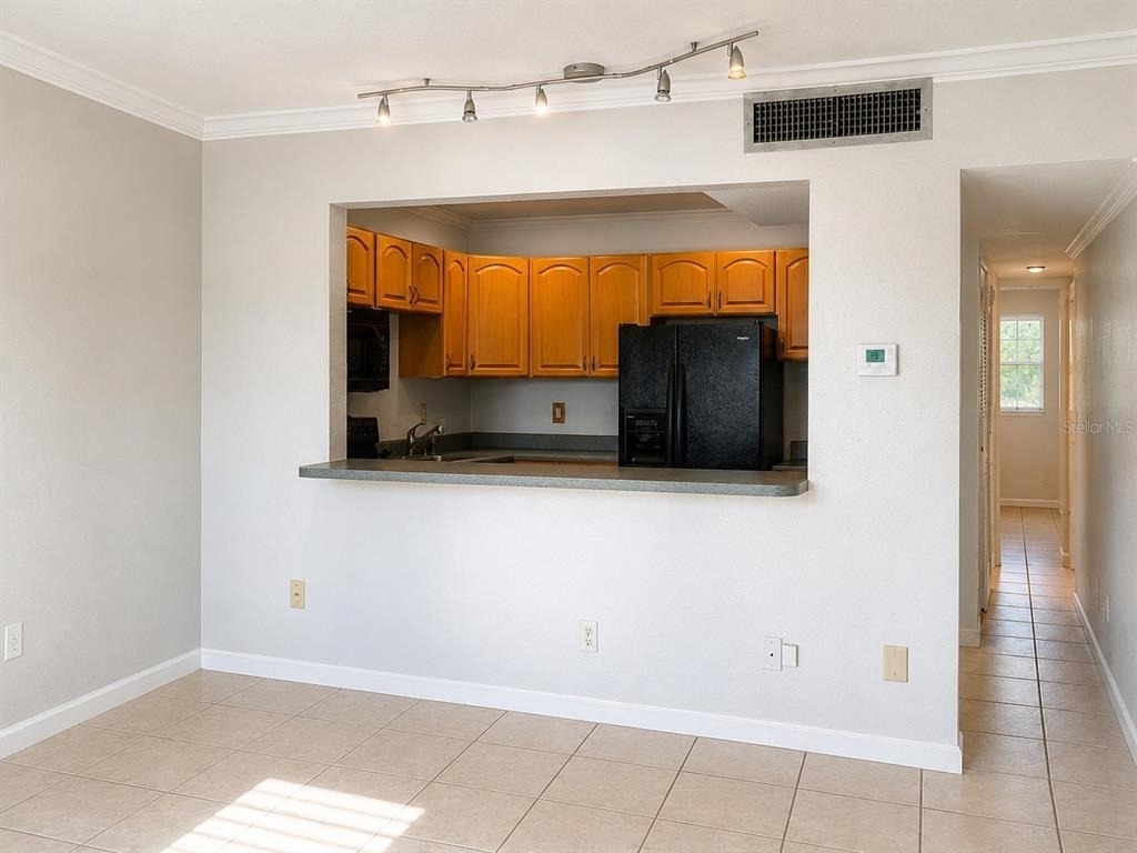 2500 Harn Boulevard - Photo 2