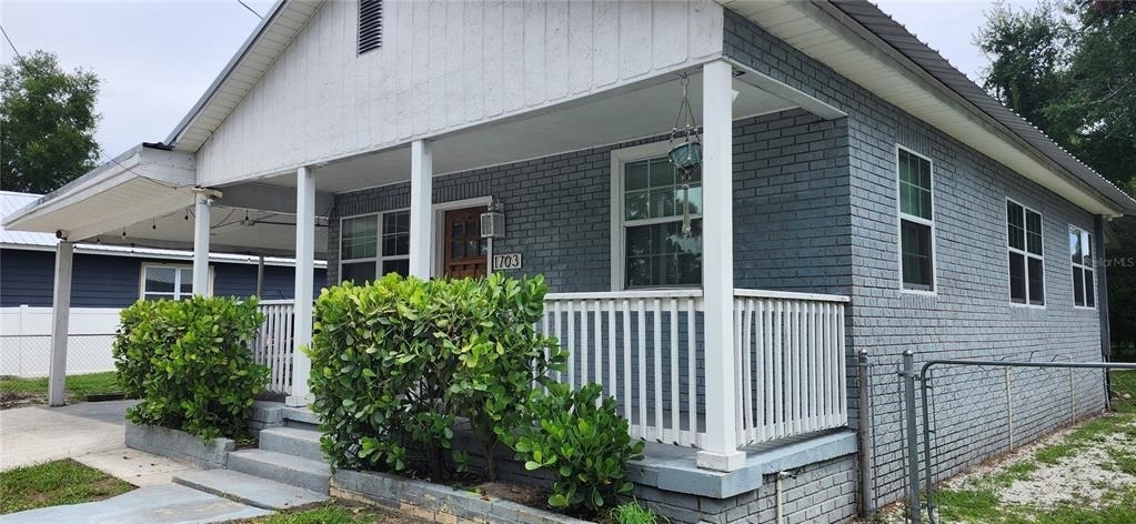 1703 E 29th Avenue - Photo 1