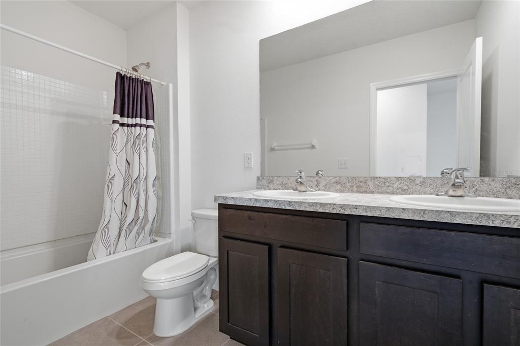 32745 Pez Landing Lane - Photo 19