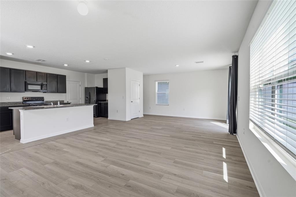 32745 Pez Landing Lane - Photo 11