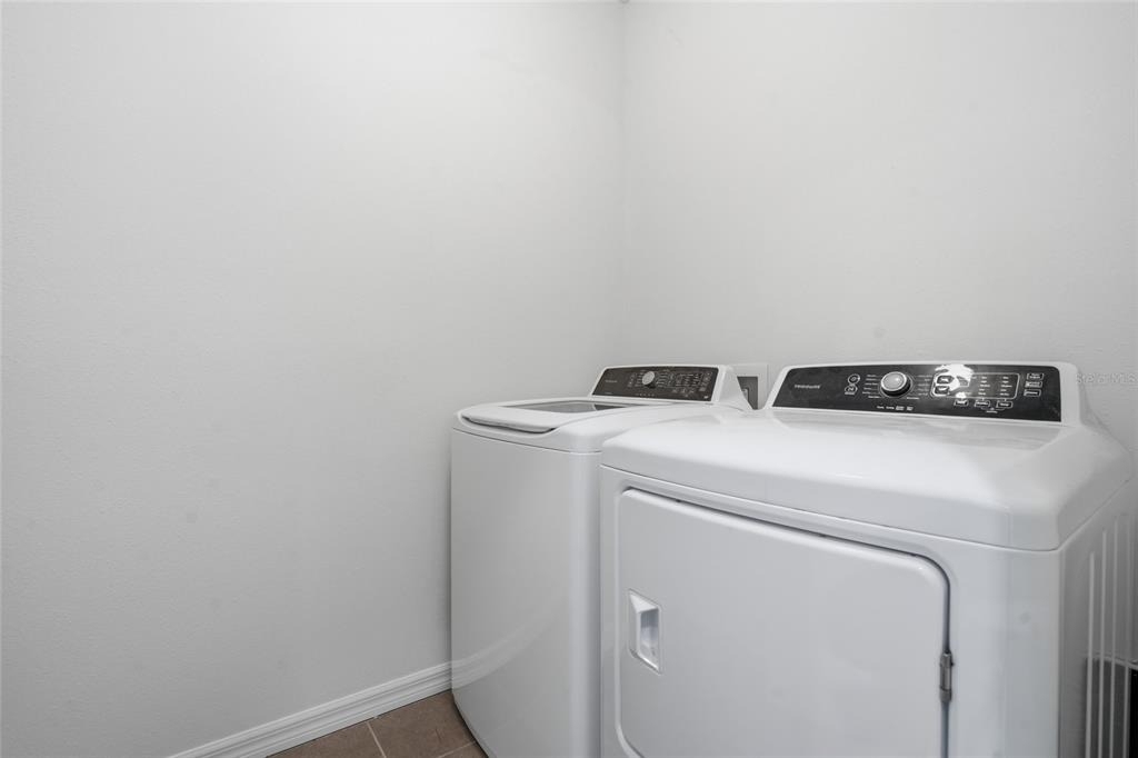 32745 Pez Landing Lane - Photo 20