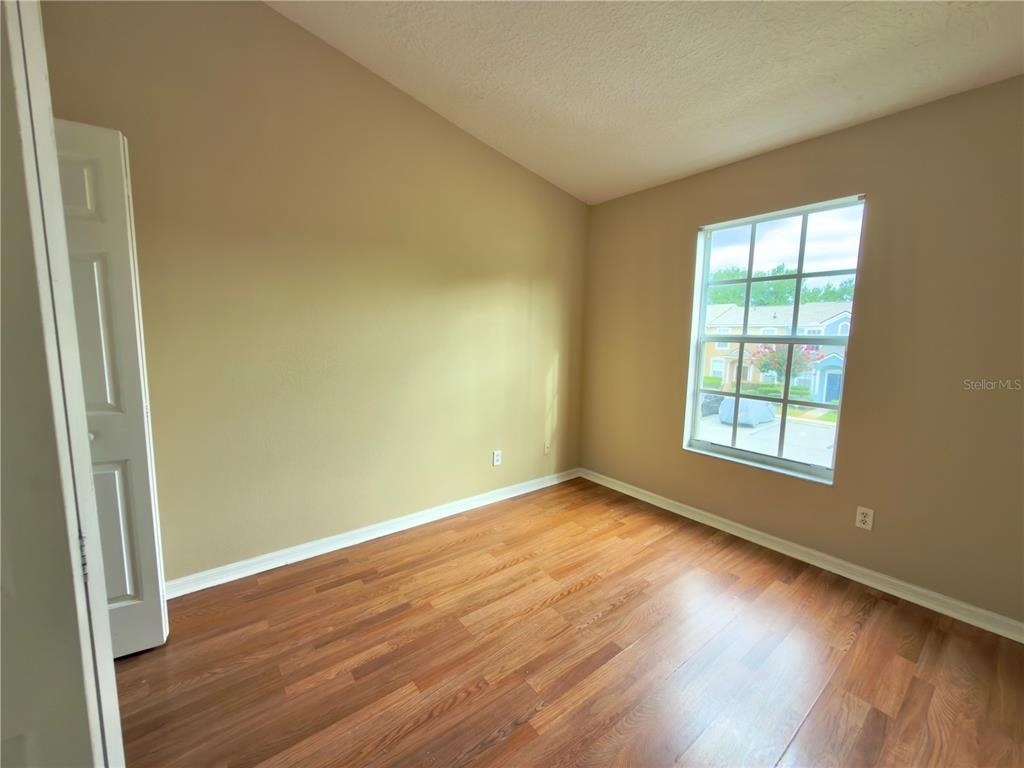 30209 Swinford Lane - Photo 16