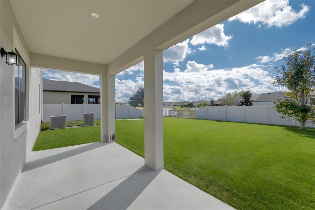 18576 Obregan Drive - Photo 5