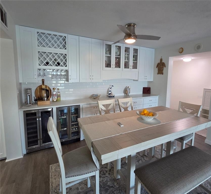 400 64th Avenue - Photo 16