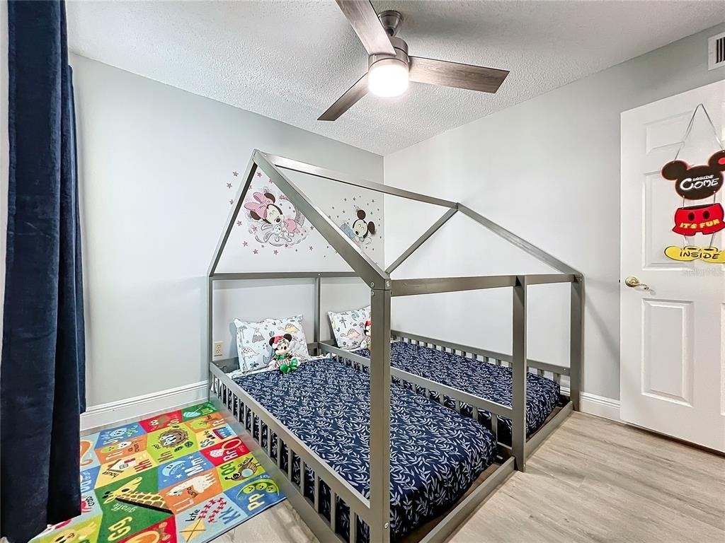 2731 N Poinciana Boulevard - Photo 64