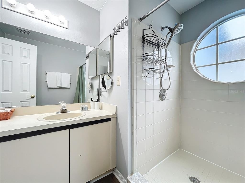 2731 N Poinciana Boulevard - Photo 86