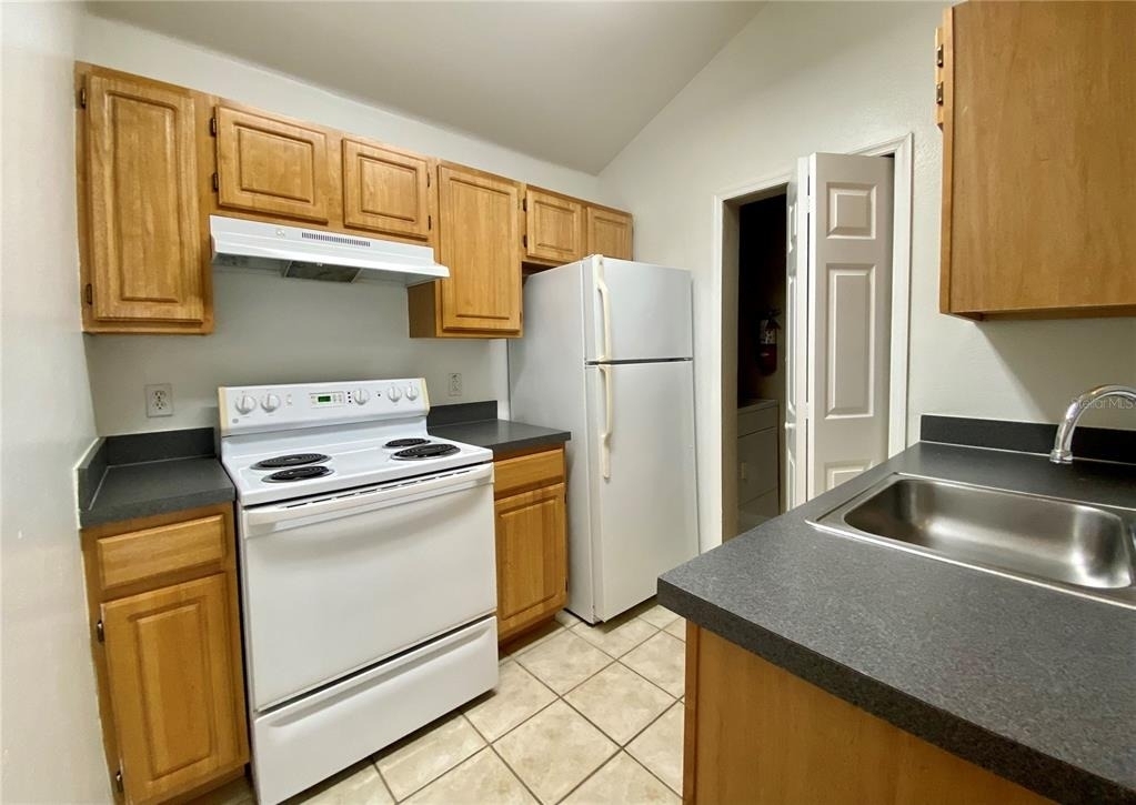 3364 Westchester Square Boulevard - Photo 3