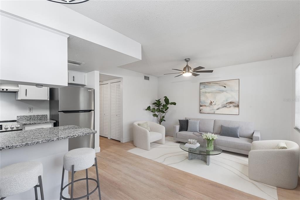 555 62nd Street S - Photo 1