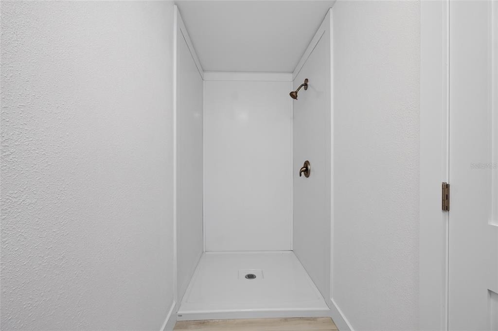 1225 Hoffner Avenue - Photo 6