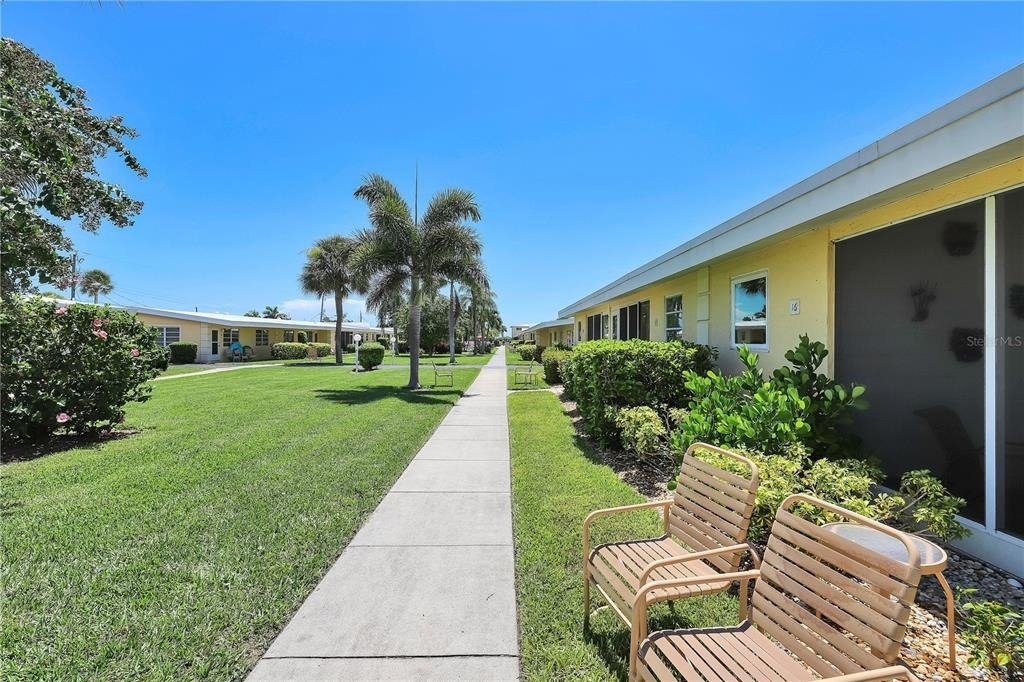 6006 Midnight Pass Road - Photo 24