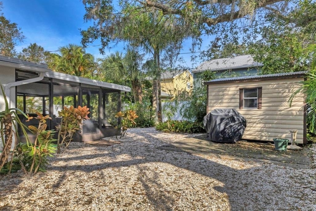 2469 Waldemere Street - Photo 25