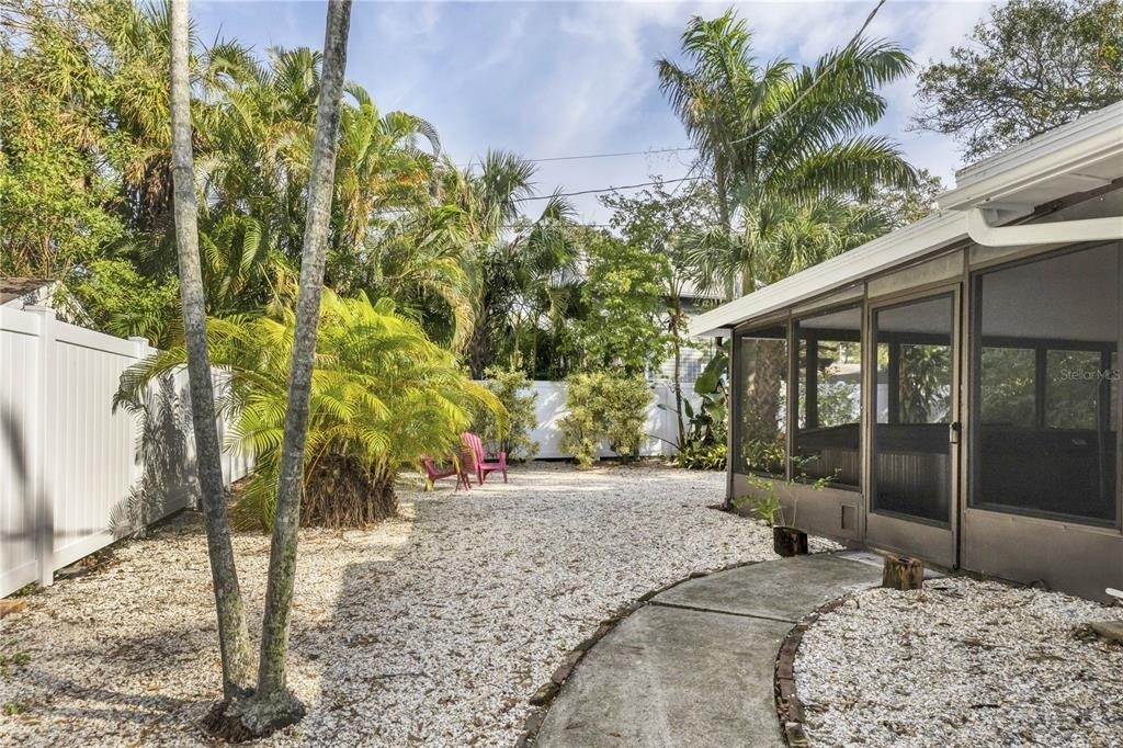 2469 Waldemere Street - Photo 24