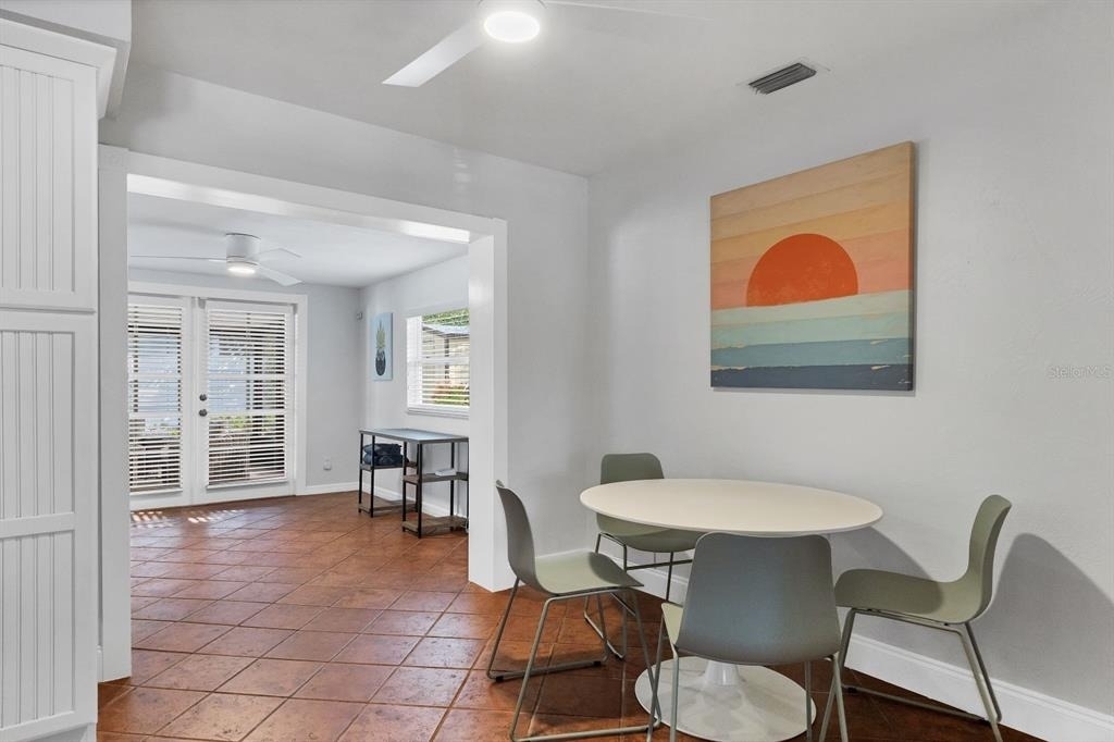 2469 Waldemere Street - Photo 5