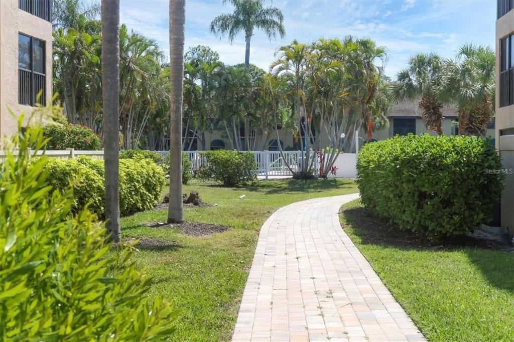 5737 Ashton Way - Photo 33