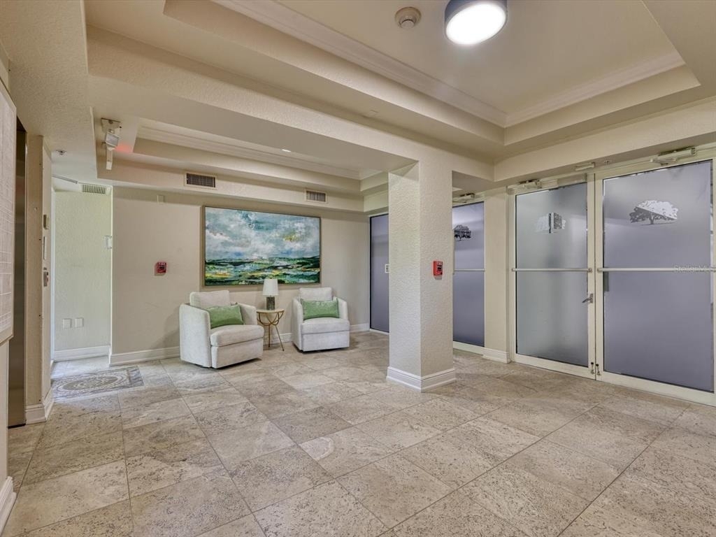 5122 Manorwood Drive - Photo 4