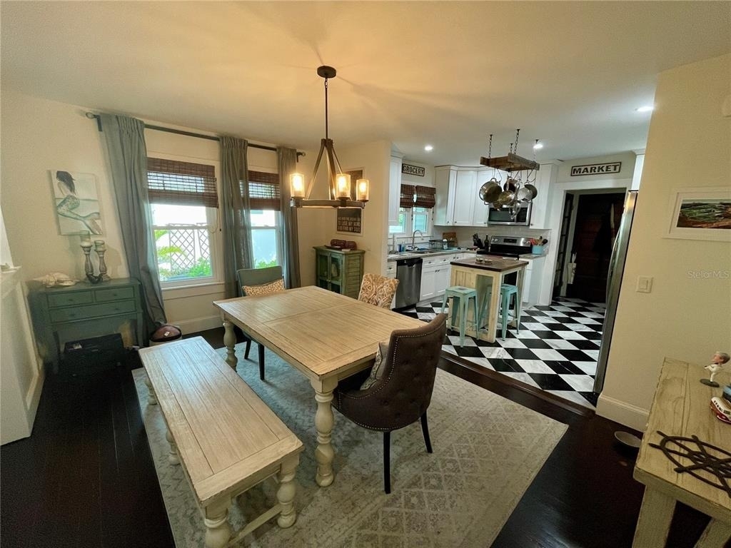 2703 10th Avenue W - Photo 8