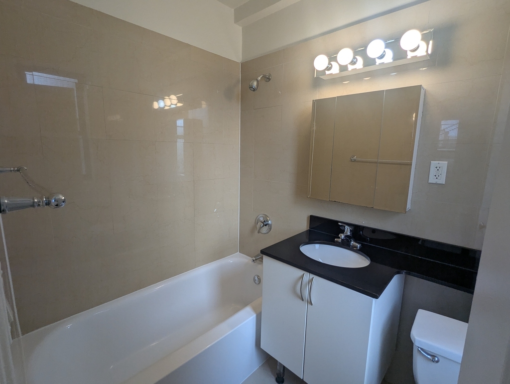 41 West 86th Street, New York, NY 10024 - Photo 3
