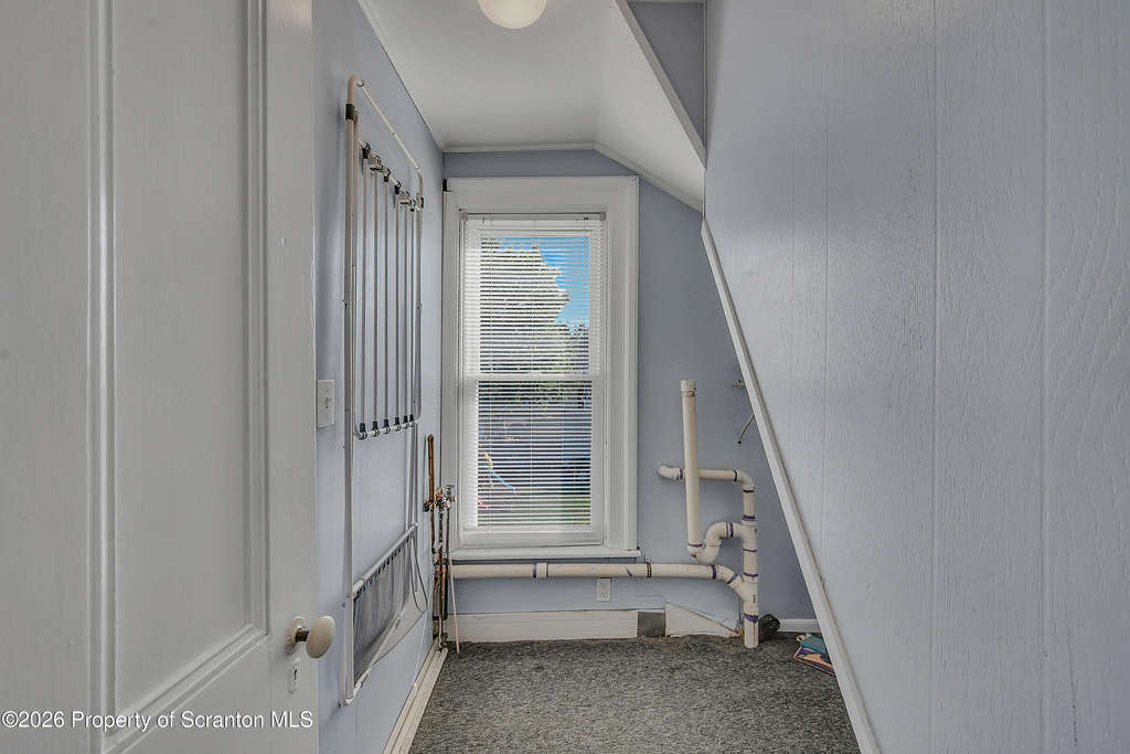 1724 Monsey - Photo 22