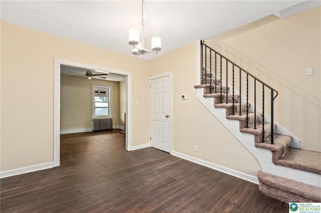 528 N Mohr Street - Photo 8